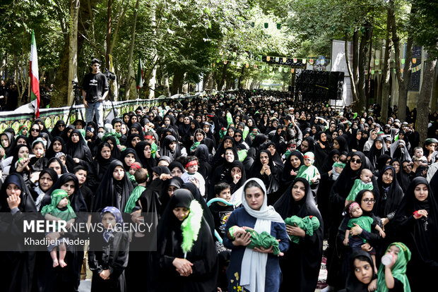 مراسم «شیرخوارگان حسینی» در اصفهان