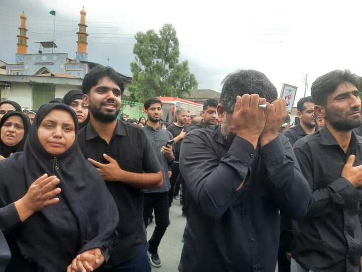 تشییع پیکرشهدای نیروی انتظامی درگرگان؛یادگاران رشادت وایثار بدرقه شدند