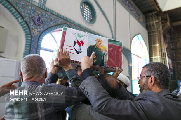 تشییع پیکر مطهر سرلشکر شهید «غلامرضا محرابی» در اهواز