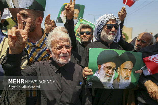 تشییع پیکر مطهر سرلشکر شهید «غلامرضا محرابی» در اهواز9