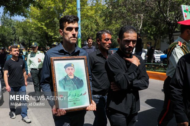 تشییع پیکر شهید مدافع وطن «مهدی قهرمانی» در اردبیل