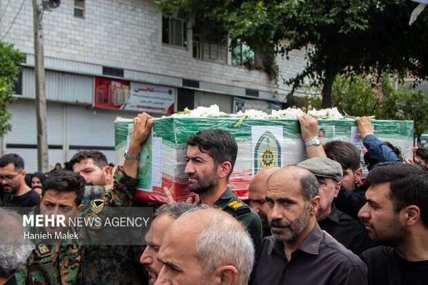تشییع پیکر پاک سه شهید نیروی انتظامی درگرگان
