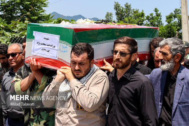 تشییع پیکر شهید «پوراندخت سعادت‌نژاد» در تالش