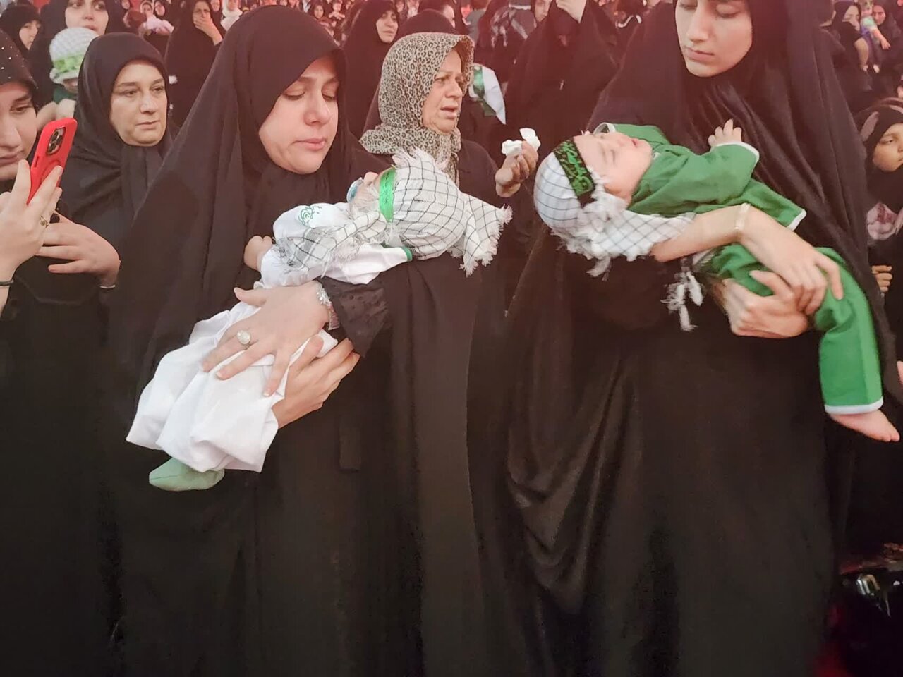 تربیت نسل عاشورایی نیاز جامعه امروز است