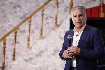 نکولعل آزاد: فوتسال ناشنوایان در شرایطی نابرابر قهرمان جهان شد