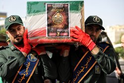 تشییع پیکر مطهر شهید «رضا بسطامی» در سنندج