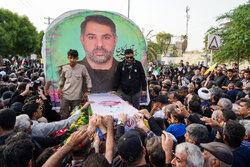 تشییع پیکر مطهر شهید «سعید آذربادگان» در بندرعباس