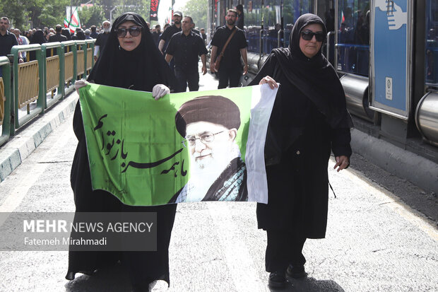 تشییع پیکر ۶۰ شهید اقتدار در تهران