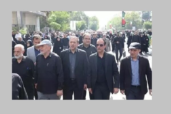 حضور رئیس و کارکنان سازمان سنجش در مراسم تشییع پیکر شهدای اقتدار