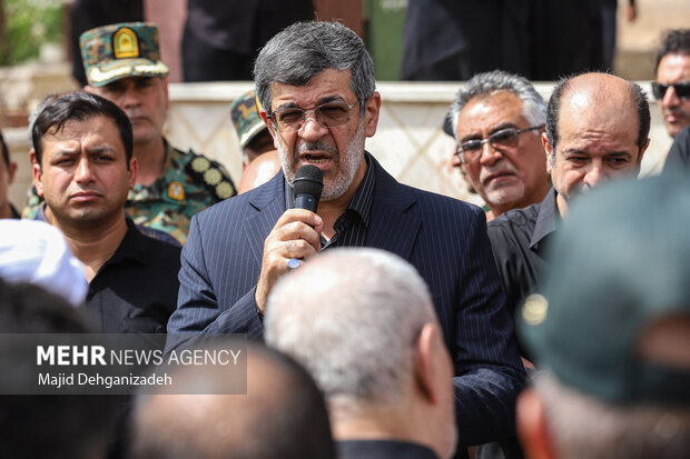 تشییع پیکر شهید مدافع وطن «سرگرد صالح بناء هنزایی» در یزد