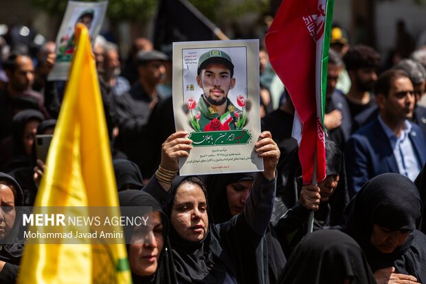 تشییع پیکر شهید مدافع وطن «امیرحسین باجلان» در قزوین