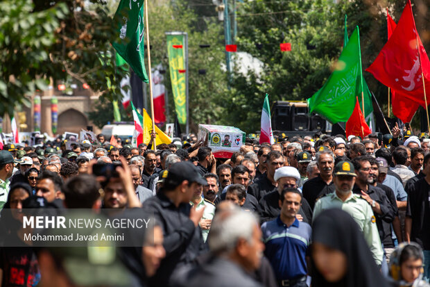 تشییع پیکر شهید مدافع وطن «امیرحسین باجلان» در قزوین