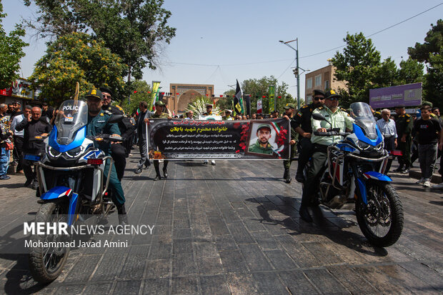 تشییع پیکر شهید مدافع وطن «امیرحسین باجلان» در قزوین