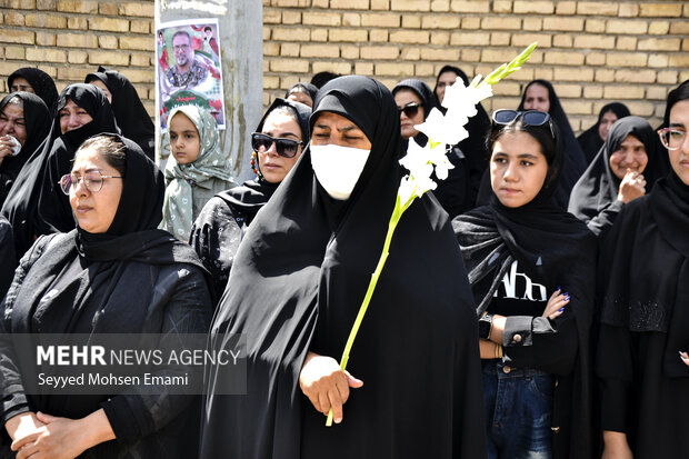 تشییع پیکر مطهر سردار غلامرضا سوادکوهی در فریدن اصفهان