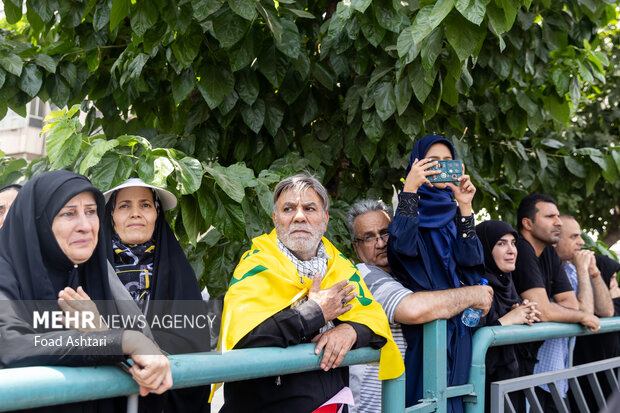 تشییع پیکر 60 شهید اقتدار در تهران - 3 8