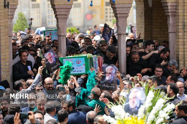 خاکسپاری شهید «محمدمهدی طهرانچی‌» در حرم حضرت عبدالعظیم حسنی (ع)0