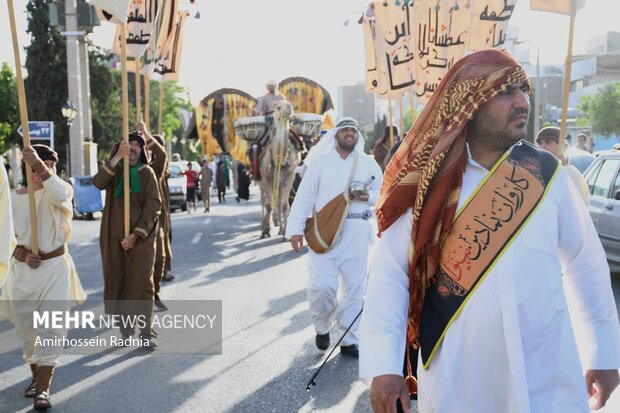 حرکت نمادین کاروان نینوا در بیرجند