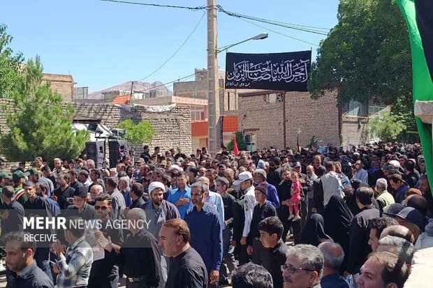 تشییع پیکر شهید راه وطن «حسن احمدی» در زاوه