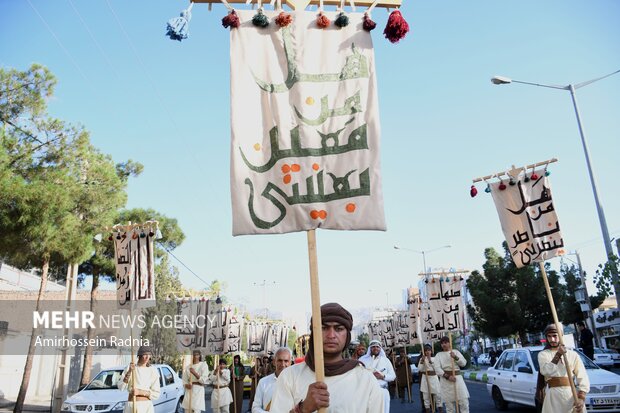 حرکت نمادین کاروان نینوا در بیرجند