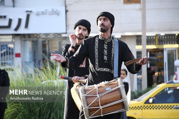 حرکت نمادین کاروان نینوا در بیرجند