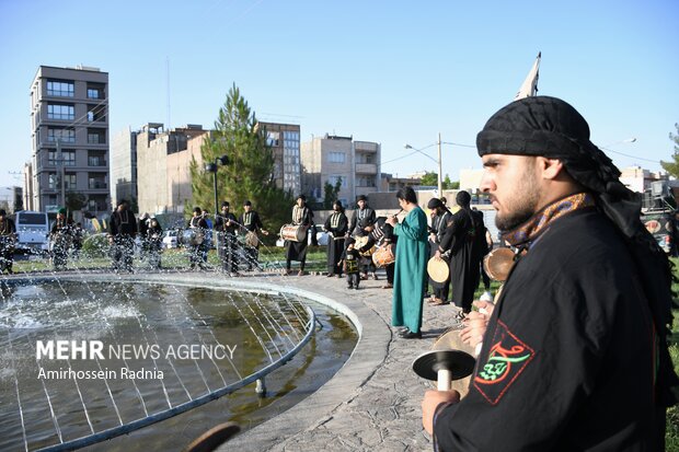 حرکت نمادین کاروان نینوا در بیرجند