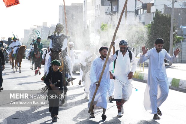 حرکت نمادین کاروان نینوا در بیرجند