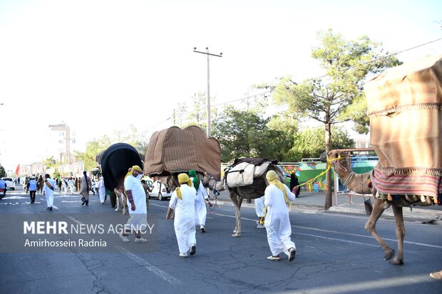حرکت نمادین کاروان نینوا در بیرجند