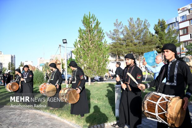 حرکت نمادین کاروان نینوا در بیرجند