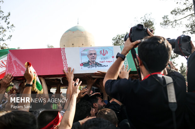 تشییع پیکر سردار شهید محمد باقری