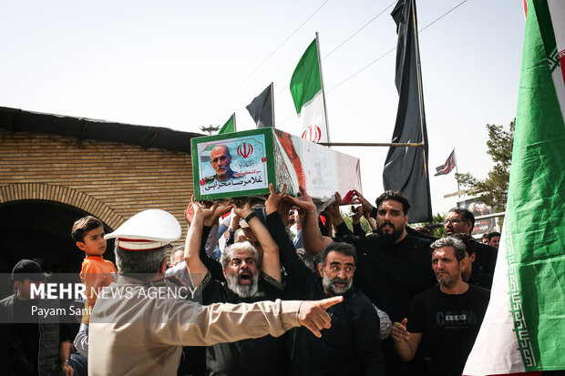 تشییع پیکر سردار شهید محمد باقری