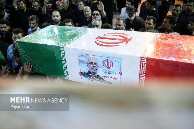 تشییع پیکر سردار شهید محمد باقری