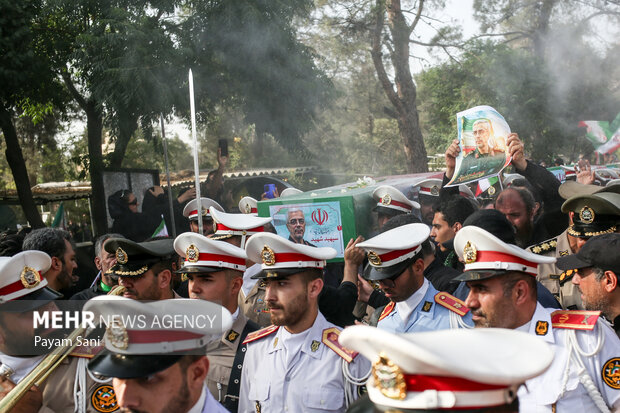 تشییع پیکر سردار شهید محمد باقری