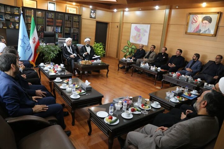 وحدت بیسابقه ملت ایران نقشه دشمن را نقش بر آب کرد