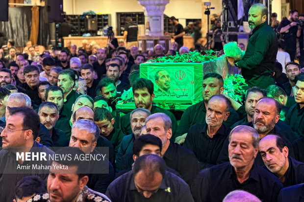 مراسم وداع با پیکر مطهر سردار شهید «علی شادمانی» در همدان