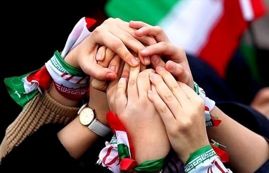 ملت ایران پیروز میدان جنگ ۱۲ روزه و تشییع شهدای اقتدار