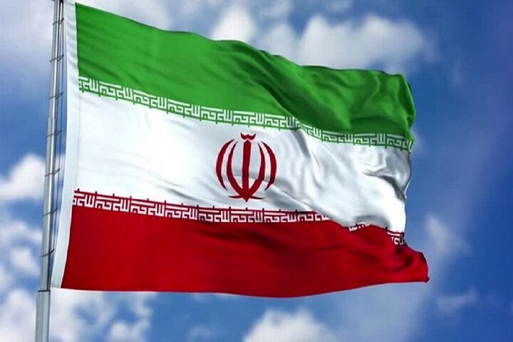 ملت ایران پیروز میدان جنگ ۱۲ روزه و تشییع شهدای اقتدار