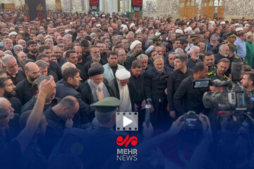 اقامه نماز بر پیکر سپهبد شهید حسین سلامی در حرم حضرت عبدالعظیم حسنی(ع)