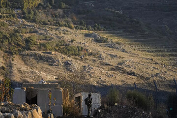 Israeli forces enter several settlements in southern Syria