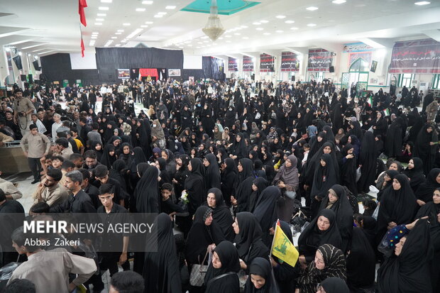 مراسم تدفین و خاکسپاری شهید «سعید آذربادگان» در گلزار شهدای بندرعباس