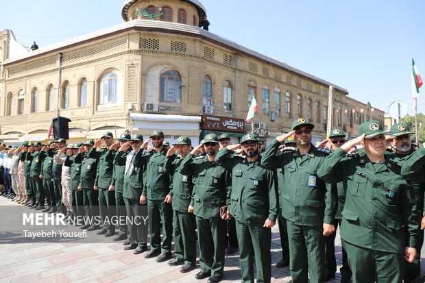 تشییع و خاکسپاری پیکر سردار شهید «علی شادمانی» در همدان