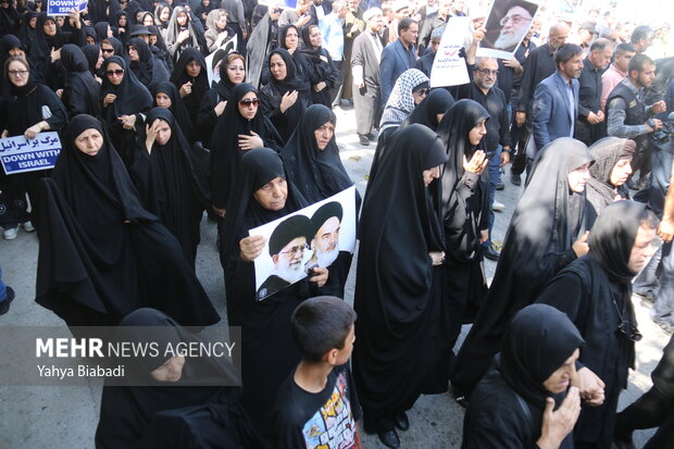 آیین تشییع شهيد مدافع وطن «نيما ايزدی آرا» از کارکنان يگان ويژه فراجا در کرمانشاه