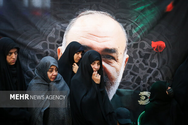 تشییع پیکر سردار شهید حسین سلامی در حرم حضرت عبدالعظیم (ع)