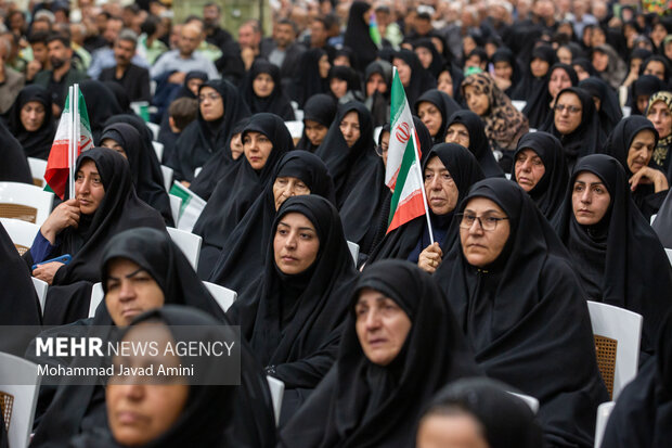 گرامیداشت یاد شهدای قزوینی جنگ تحمیلی رژیم غاصب اسرائیل