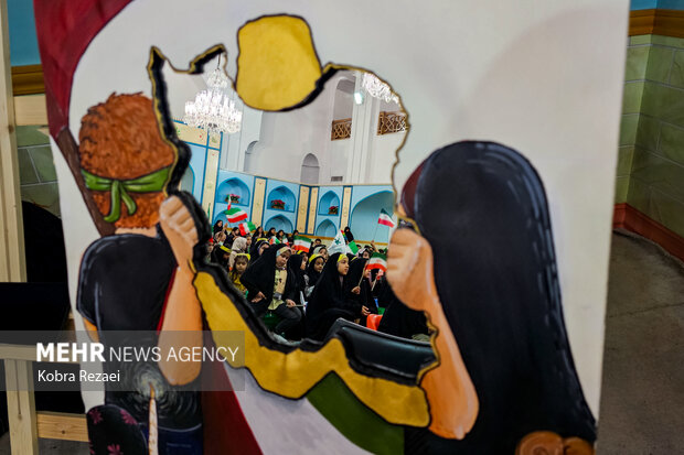 گردهمایی کودکان عاشورایی در حرم مطهر امام رضا(ع)
