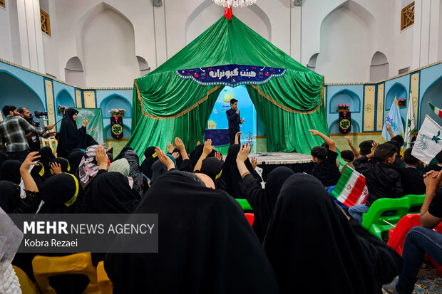 گردهمایی کودکان عاشورایی در حرم مطهر امام رضا(ع)