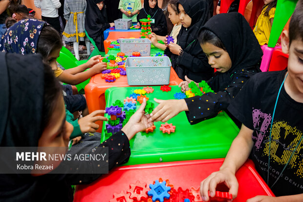 گردهمایی کودکان عاشورایی در حرم مطهر امام رضا(ع)