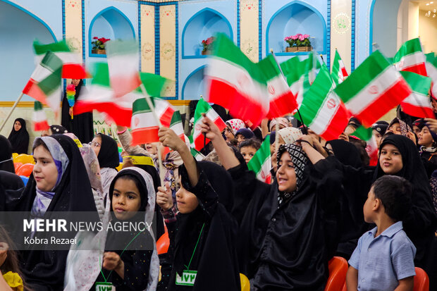 گردهمایی کودکان عاشورایی در حرم مطهر امام رضا(ع)