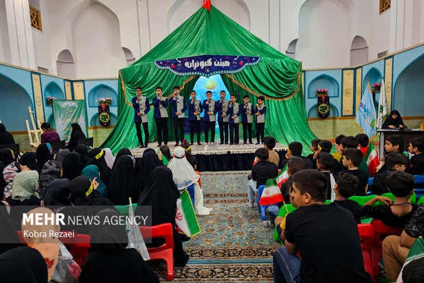 گردهمایی کودکان عاشورایی در حرم مطهر امام رضا(ع)