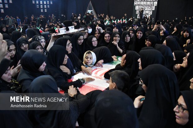 مراسم وداع با پیکر دو شهید مدافع وطن در بیرجند