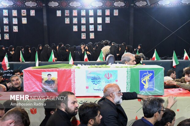 مراسم وداع با پیکر دو شهید مدافع وطن در بیرجند